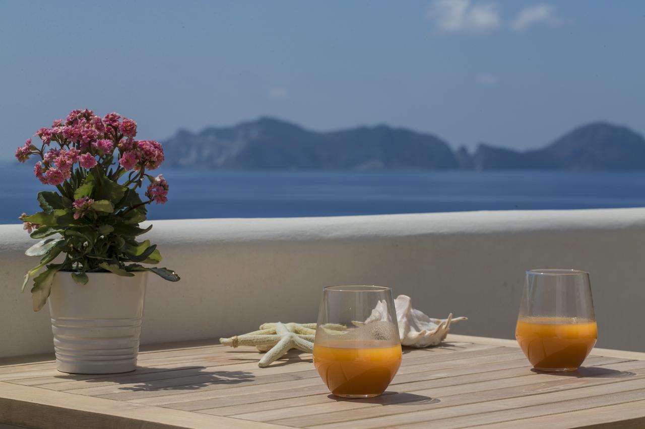 Maridea Casa Vacanza- Le Alcove Sul Mare Suites ปอนซา ภายนอก รูปภาพ