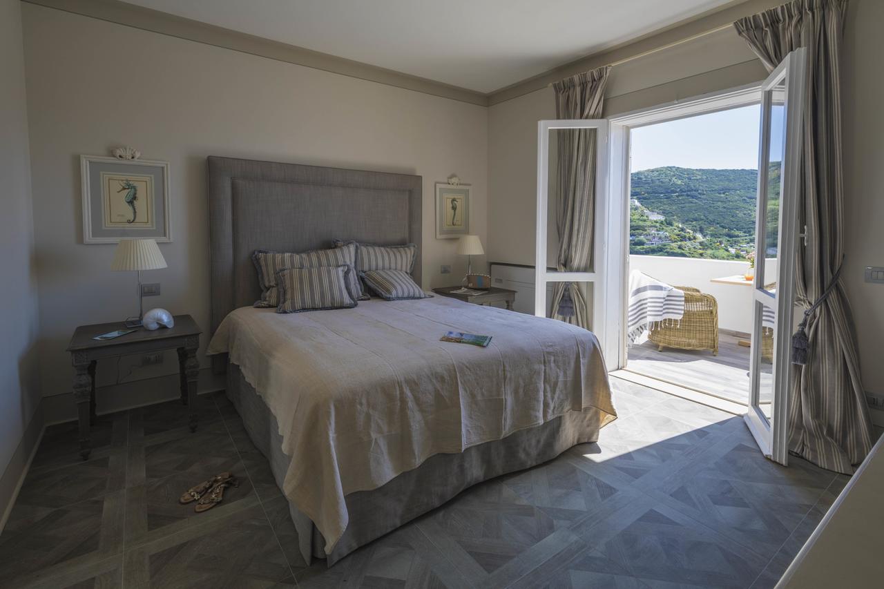 Maridea Casa Vacanza- Le Alcove Sul Mare Suites ปอนซา ภายนอก รูปภาพ