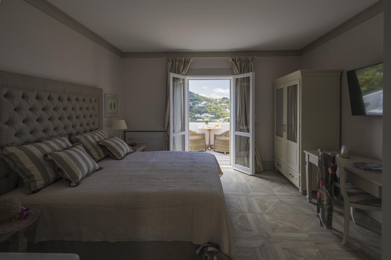 Maridea Casa Vacanza- Le Alcove Sul Mare Suites ปอนซา ภายนอก รูปภาพ